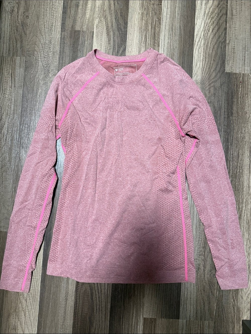 Figs Salta Under-scrub Pink Seamless Long Sleeve Athletic Top
